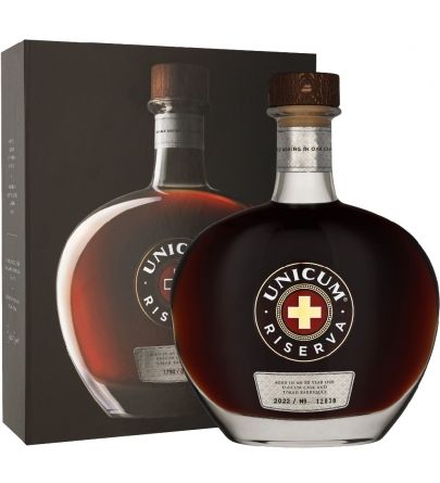 u Zwack Unicum Riserva